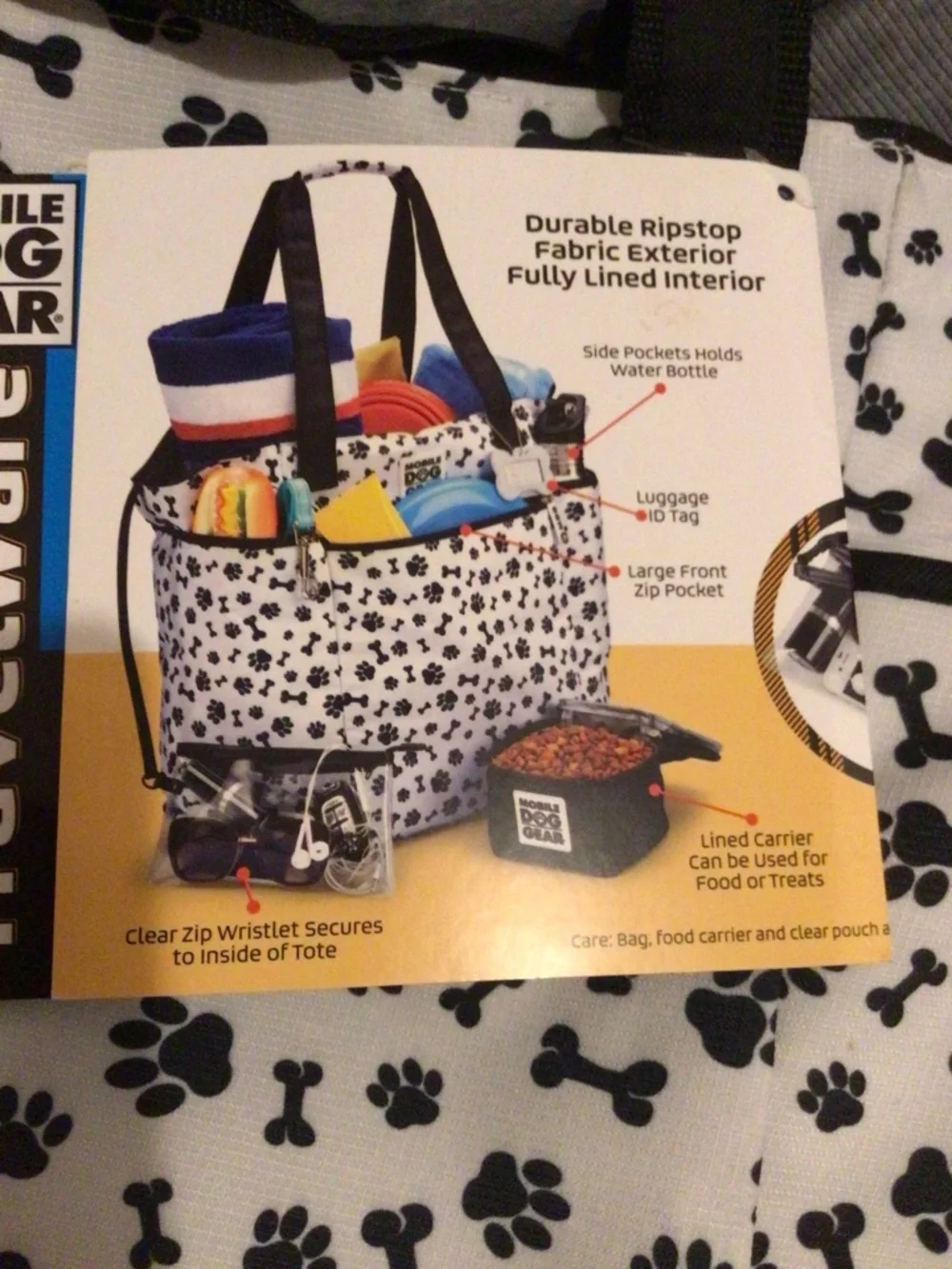 Mobile Dog Gear Travelware Dogssentials Tote Food Carrier & Clear Zip Wristlet